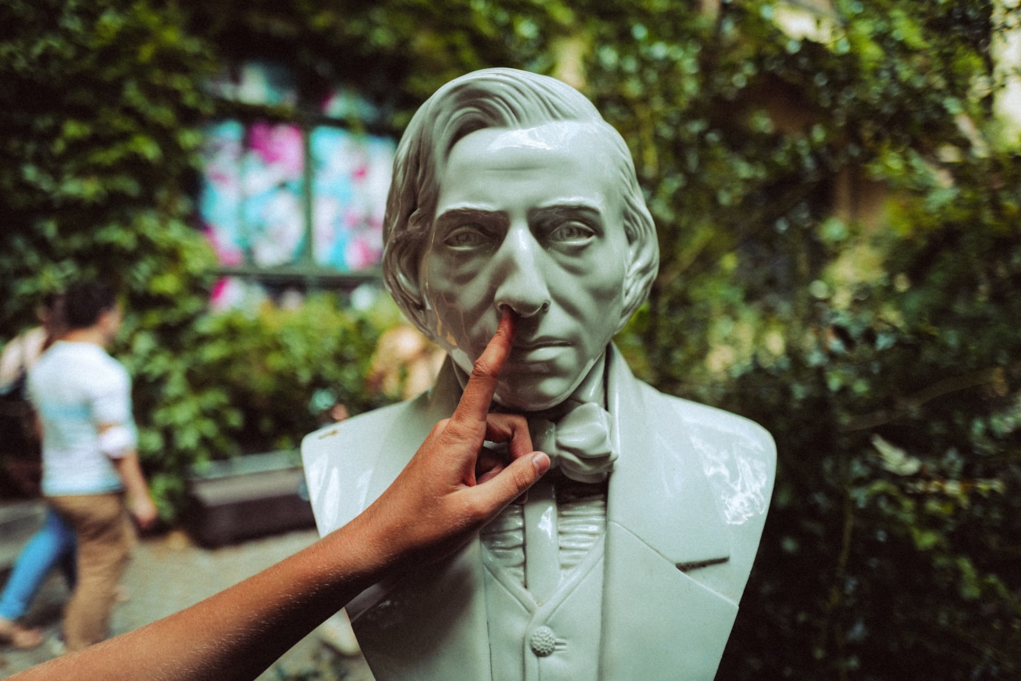Irony and Humor: A Guide to Misanthropic Reflection